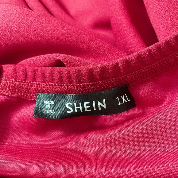 45. SHEIN red ruffle sleeves long dress - Picture 6 of 6